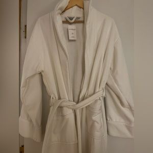 NWT Linux Home Textiles Luxury Terry Robe